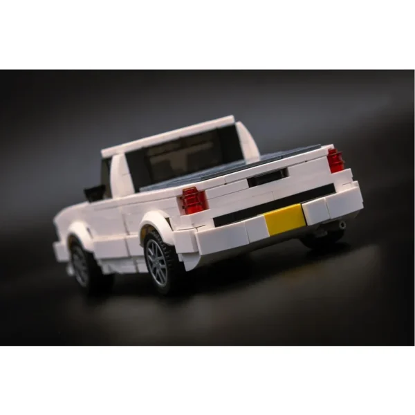 389 pcs Chevrolet S10 Building Blocks Set - Image 3