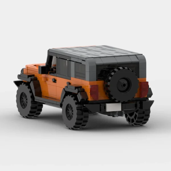 300+ Pcs Ford Bronco Building Block Set - Image 3