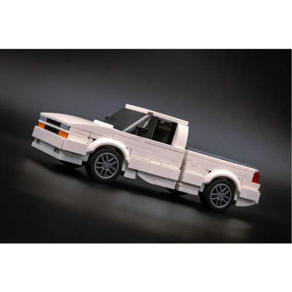 389 pcs Chevrolet S10 Building Blocks Set - Image 4