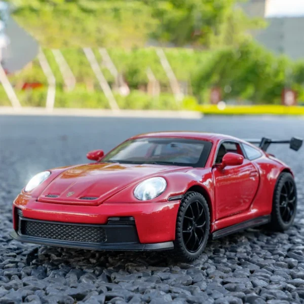 1/32 Porsche 911 GT3 RS Diecast Car Model - Image 5