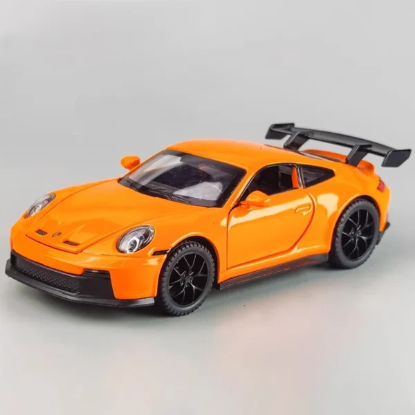 1/32 Porsche 911 GT3 RS Diecast Car Model - Image 4